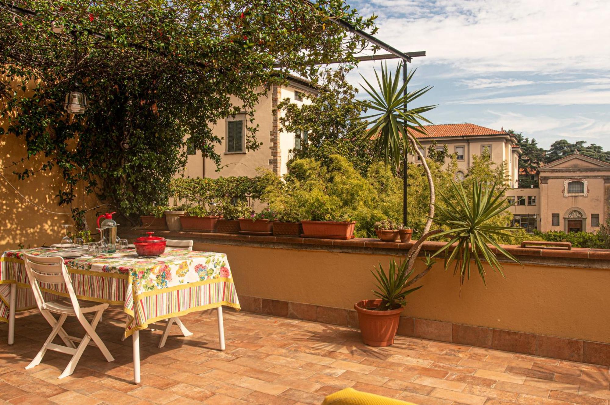 Palazzo Micheletti Lucca Apartamento Exterior foto